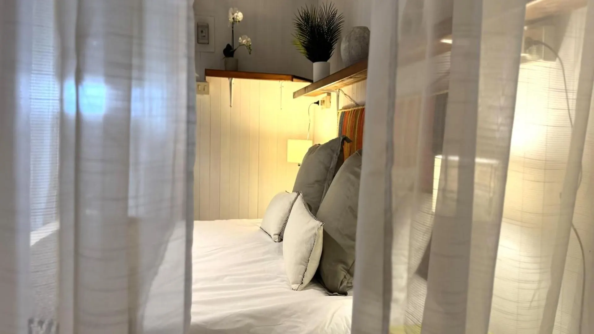Splendid Detached Villa With Private Pool Castelbuono