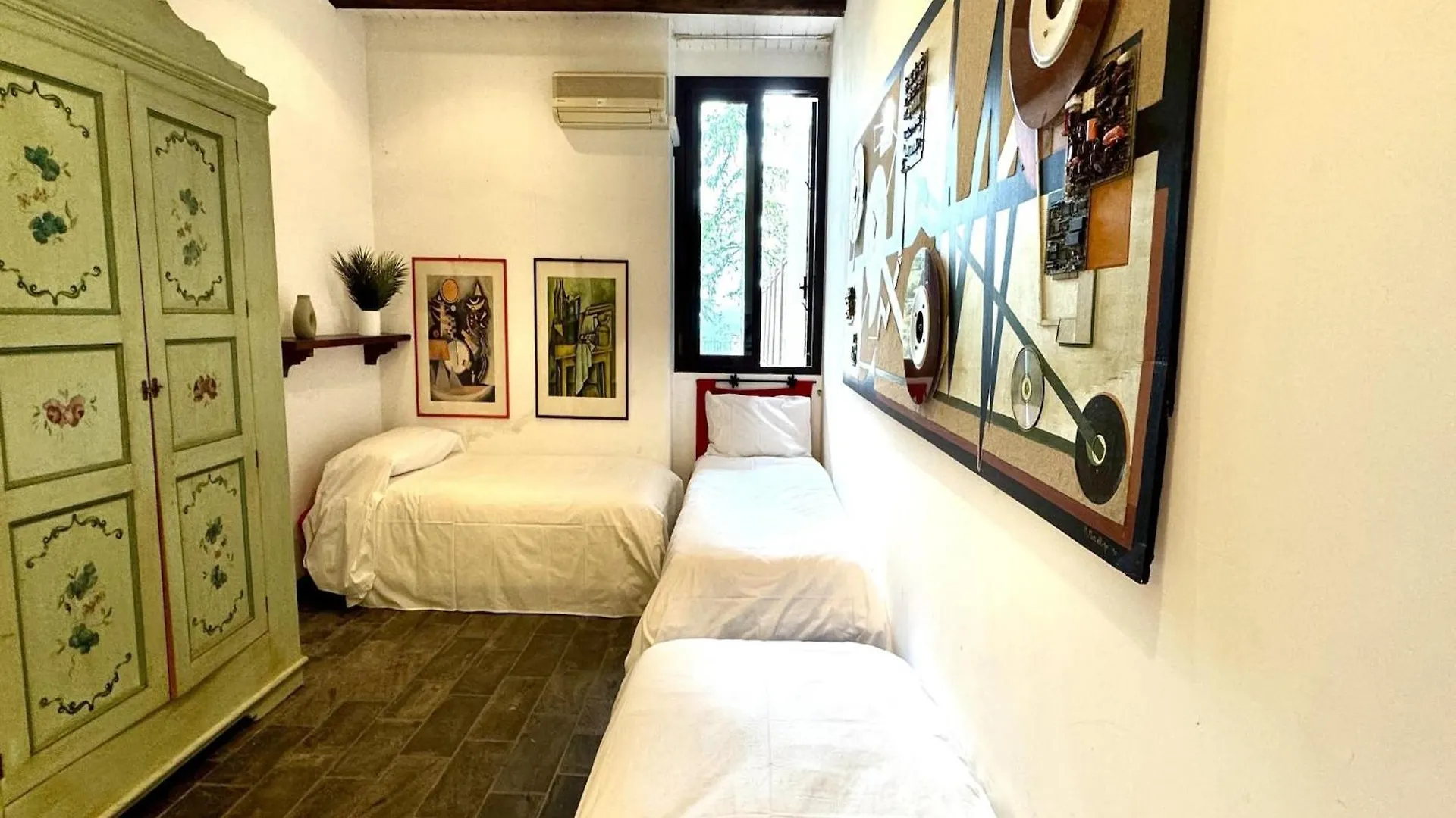 Splendid Detached Villa With Private Pool Castelbuono